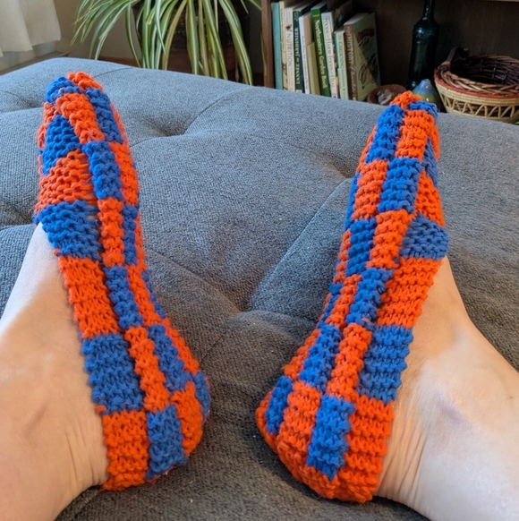 Handmade Knitted Acrylic Yarn Slippers Pantouffles Blue Orange - Picture 3 of 5